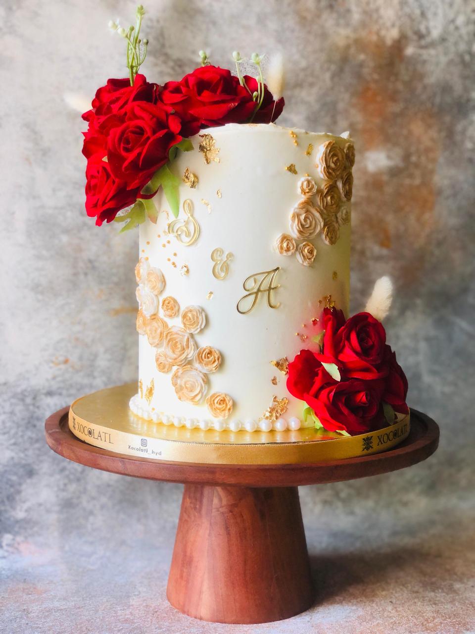 Starlight Rose Cake (Hyderabad Only)