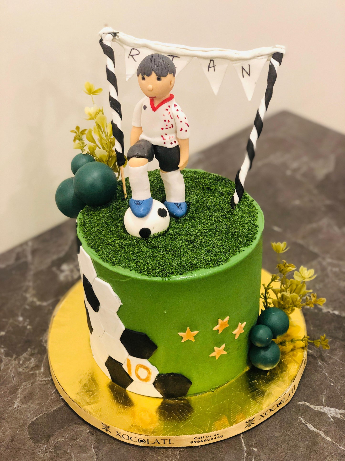 Cheeky Monkey Banana Cake