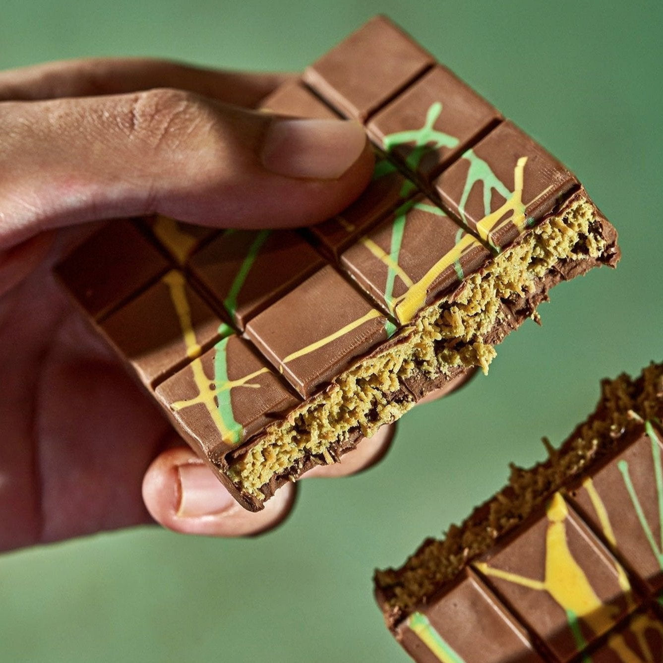Signature Kunafa Chocolate Bar (Pistachio)