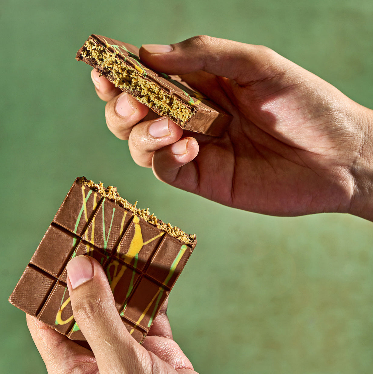 Signature Kunafa Chocolate Bar (Pistachio)
