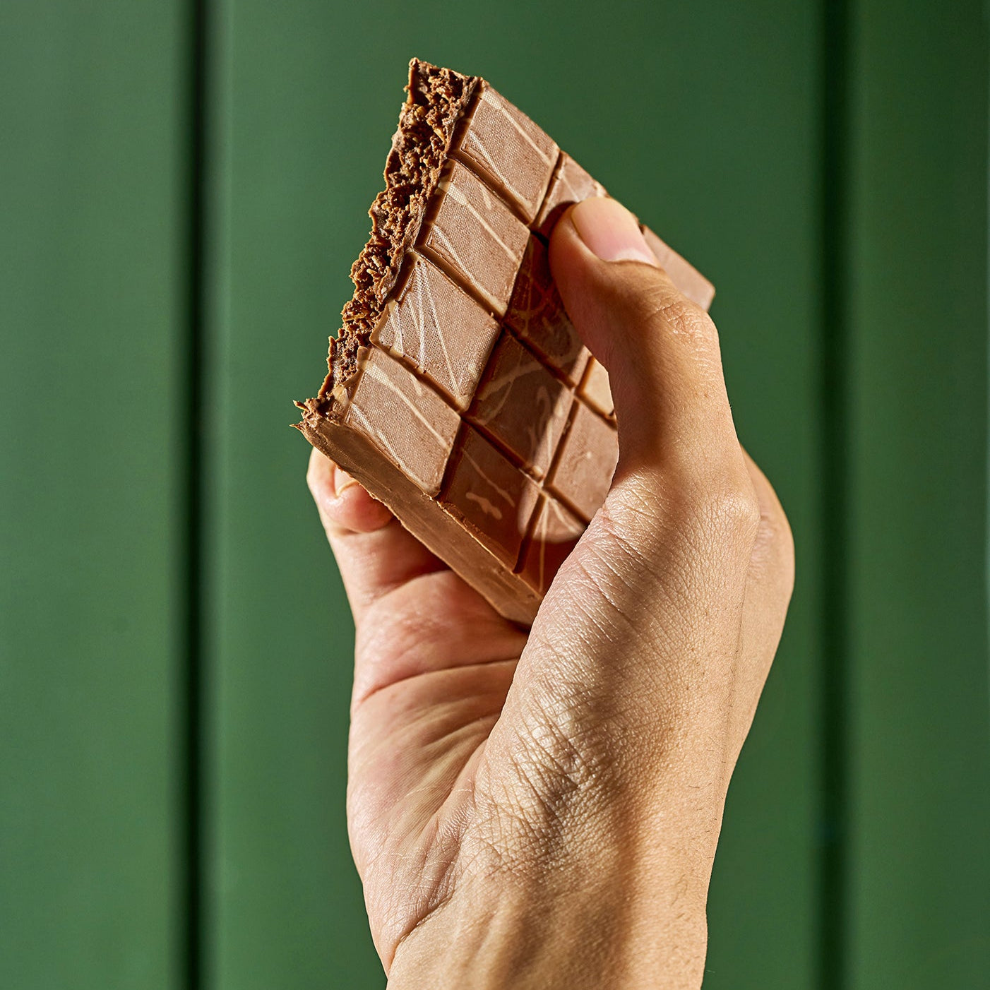 Nutella Kunafa Chocolate Bar