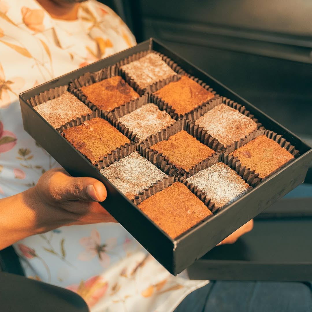 Classic Brownie Box