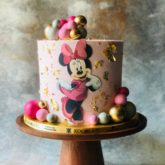 Minnie Mouse Magic Birthday Cake