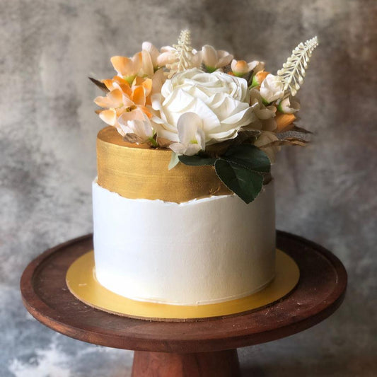 Whispering Petals Cake