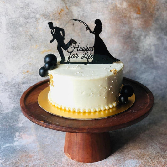 Hooked for Life Wedding Cake