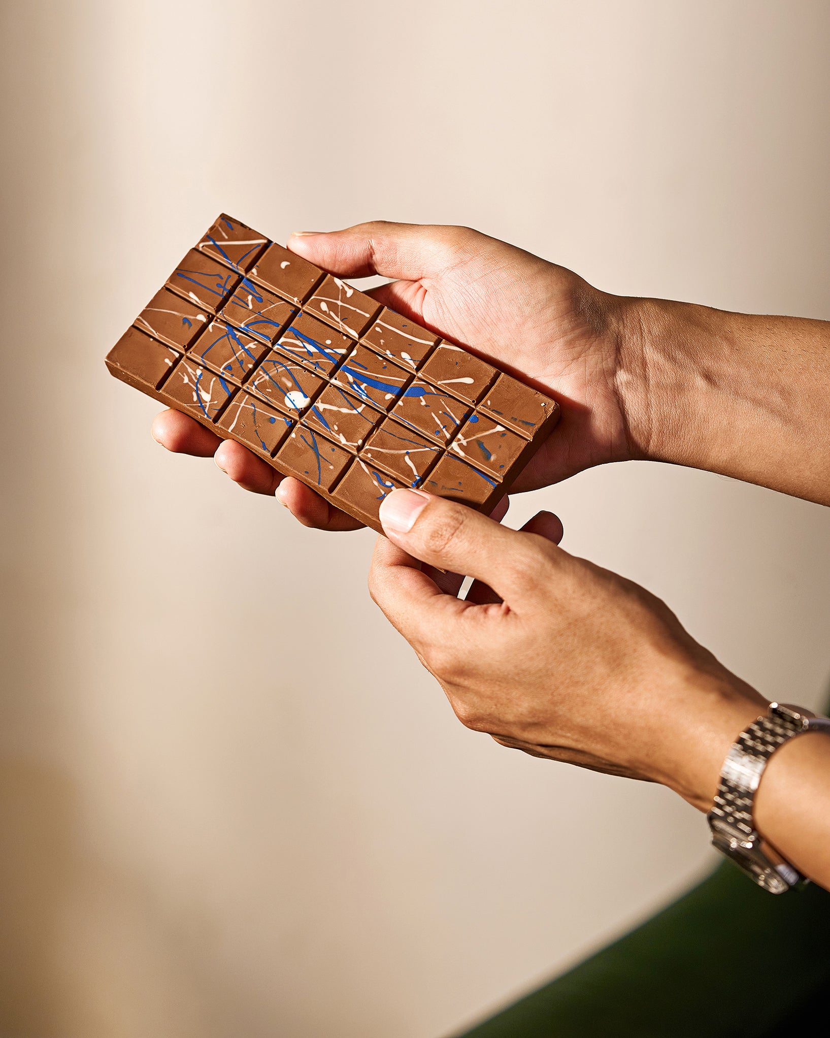 Baklava Kunafa Chocolate Bar